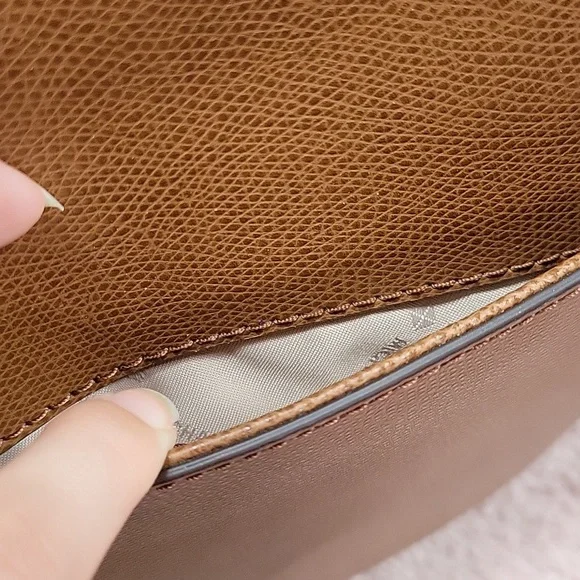 Michael Kors Jet Set Medium Tote Leather - Picture 13 of 14